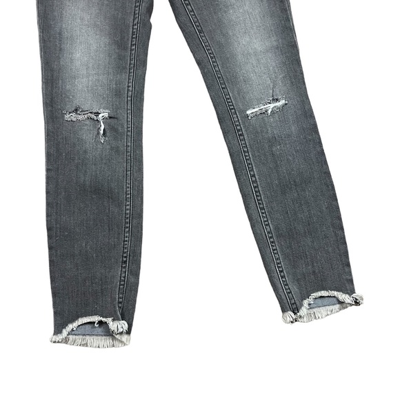 Free People Size 25 Charcoal Gray Fray Hem Busted Knee Skinny Cropped Jeans - Picture 2 of 7